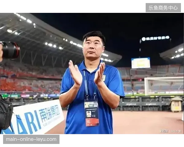山东泰山受罚分与核心伤病双重影响，主帅韩鹏面临更新换代的阵容阵痛期